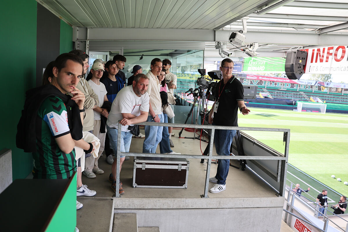 Der SV Eberschwang zu Gast bei der SV Oberbank Ried