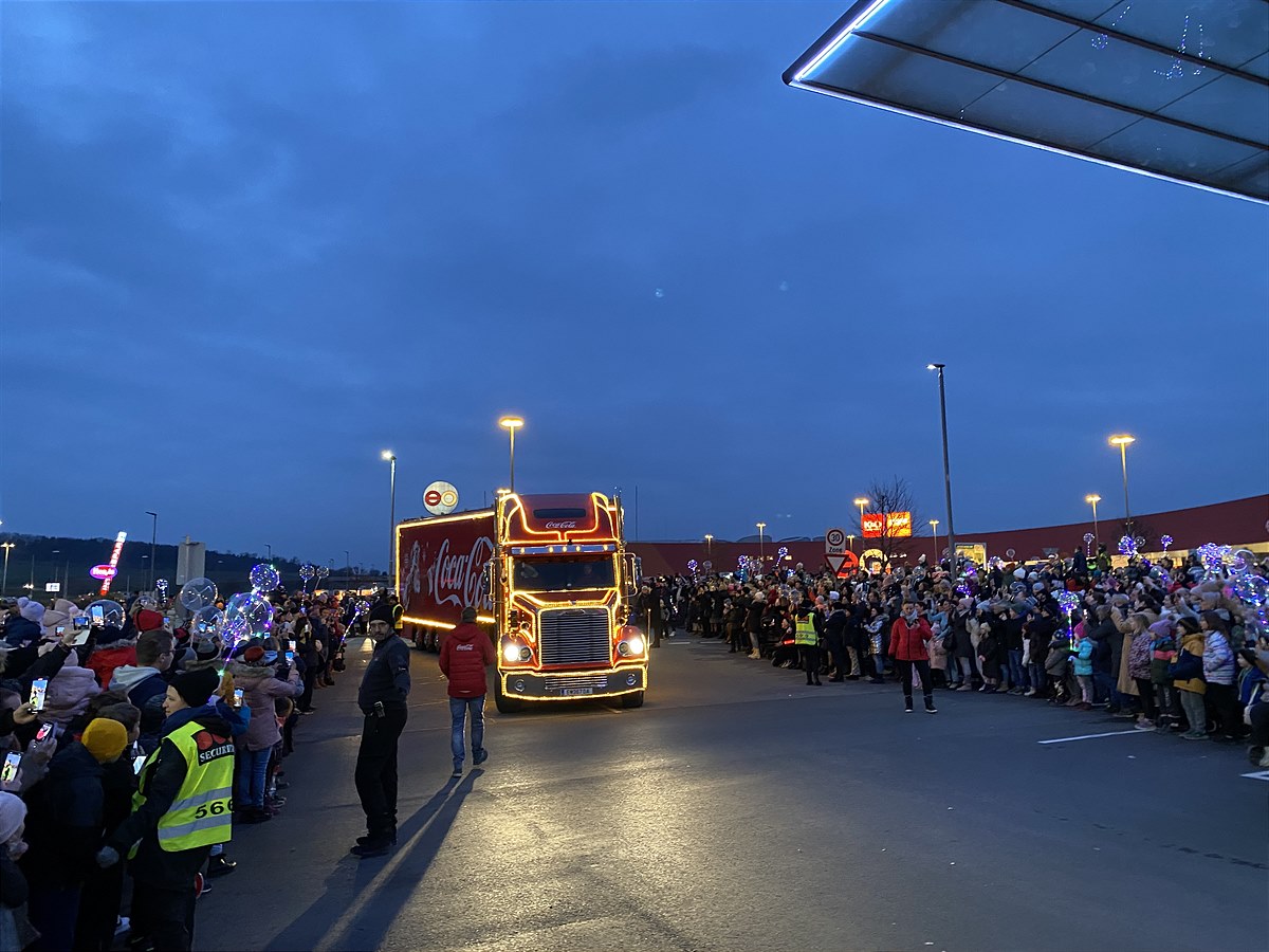 Der Coca-Cola Weihnachtsmann war in Oberwart