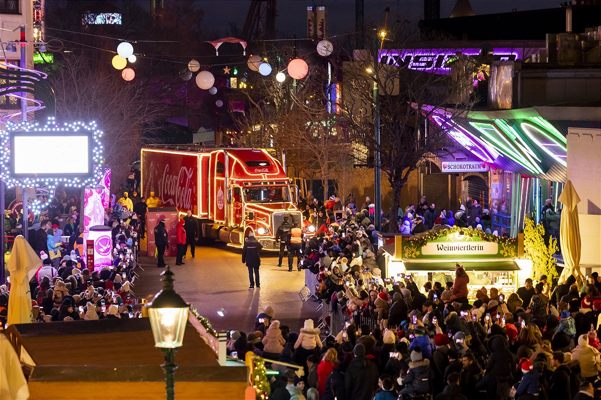 Der Coca-Cola Weihnachtsmann war im Wiener Prater