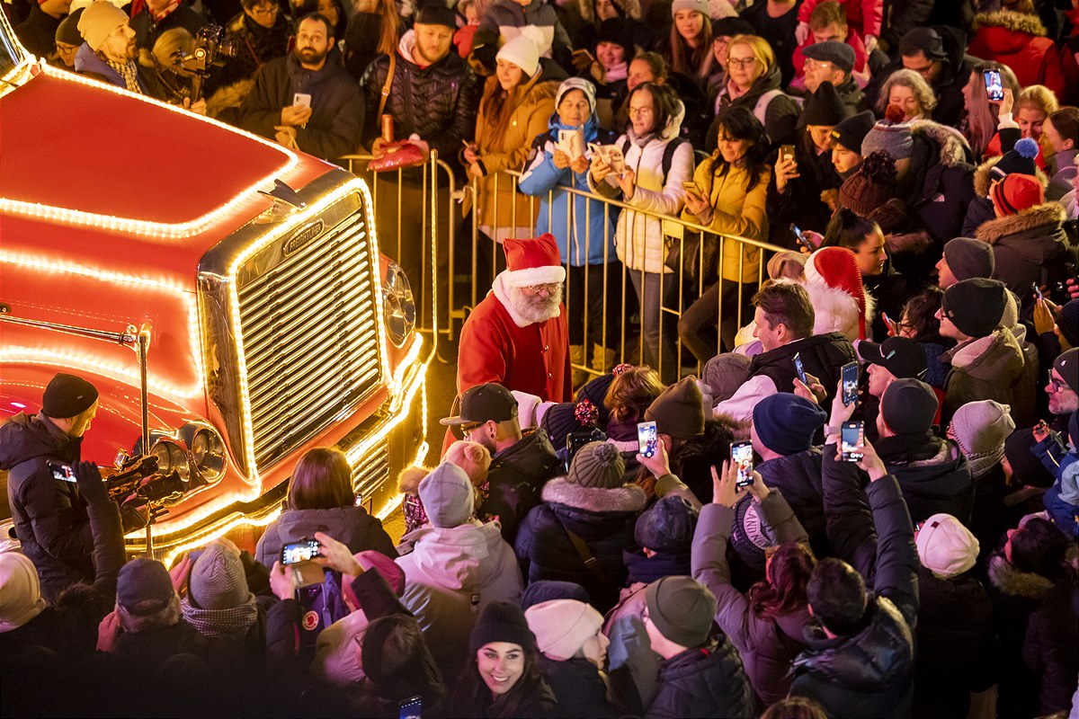 Der Coca-Cola Weihnachtsmann war im Wiener Prater